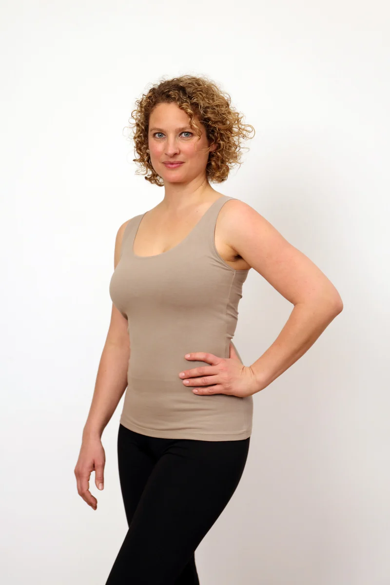 Sohang Yoga Top — Close-Fit Organic Cotton Longline Top