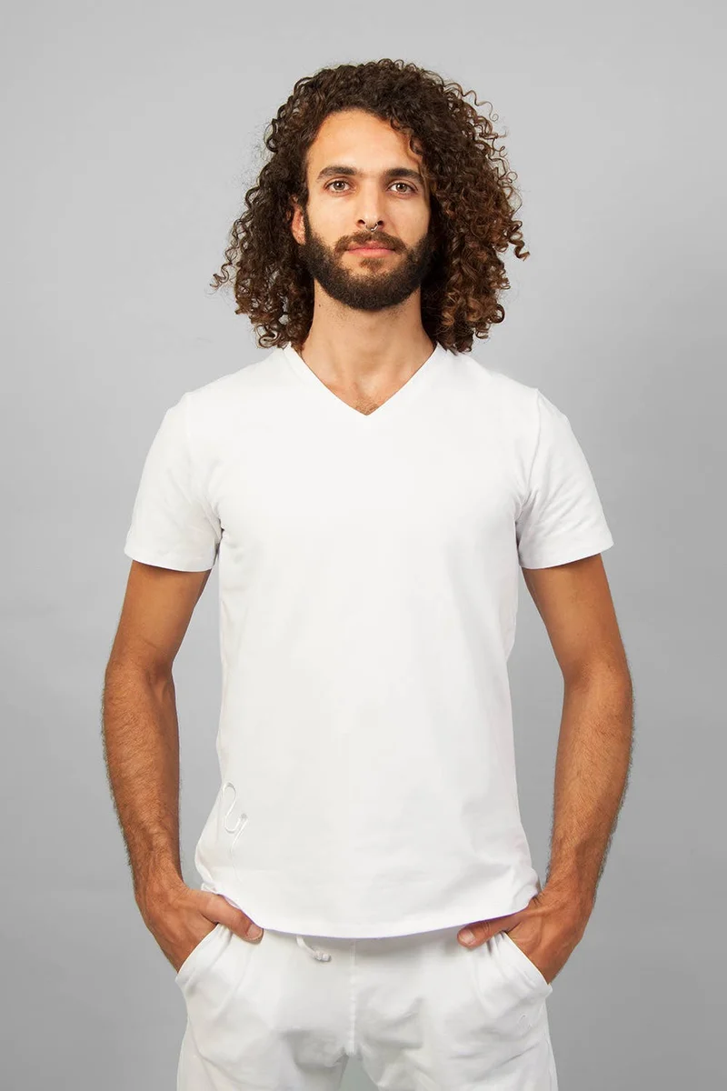 Sadhak Men's Yoga T-shirt — Close-Fit Organic Cotton Yoga T-shirt with V-neck