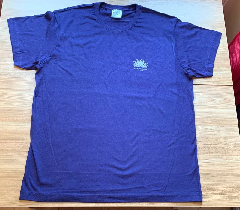 T-shirt de yoga unisexe standard en coton bleu roi - Lotus Yoga Sivananda