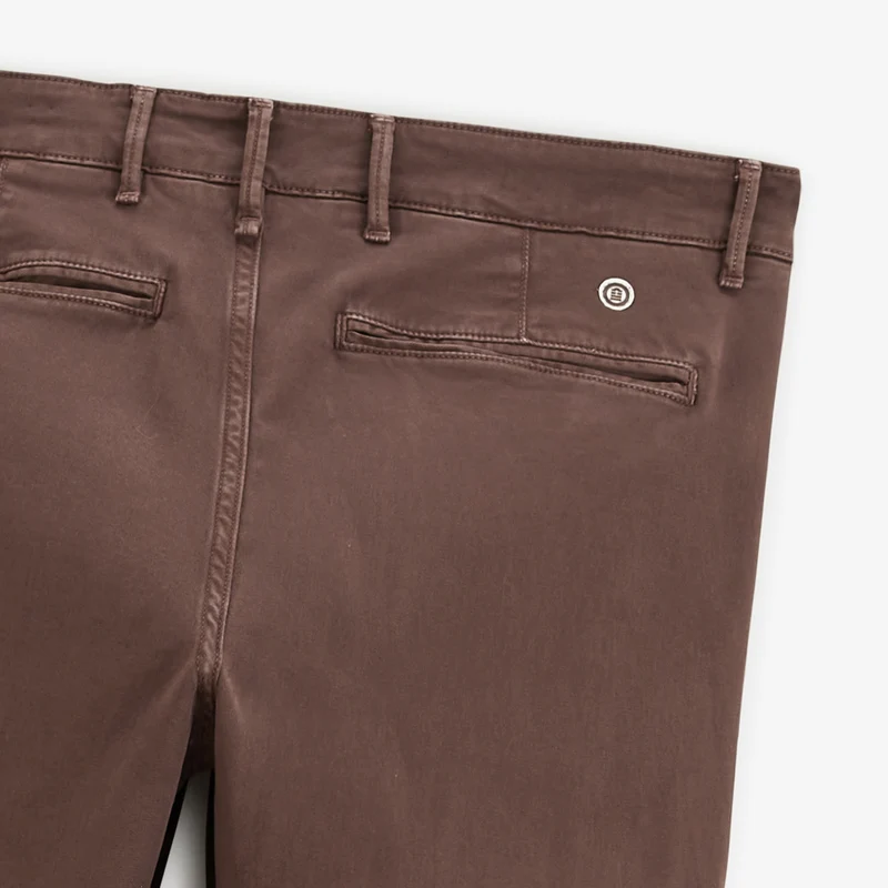 Pantalon coupe confort coton stretch marron 702