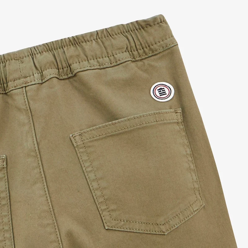 Chino 734 garçon avec taille élastiquée vert militaire coupe droite confort