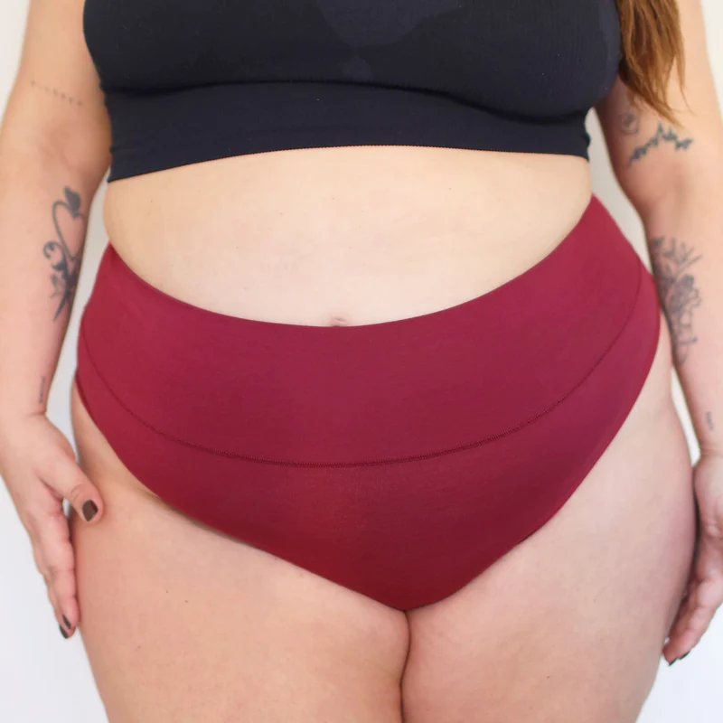 Organic Cotton Cheeky High Leg Knickers - Blood Red