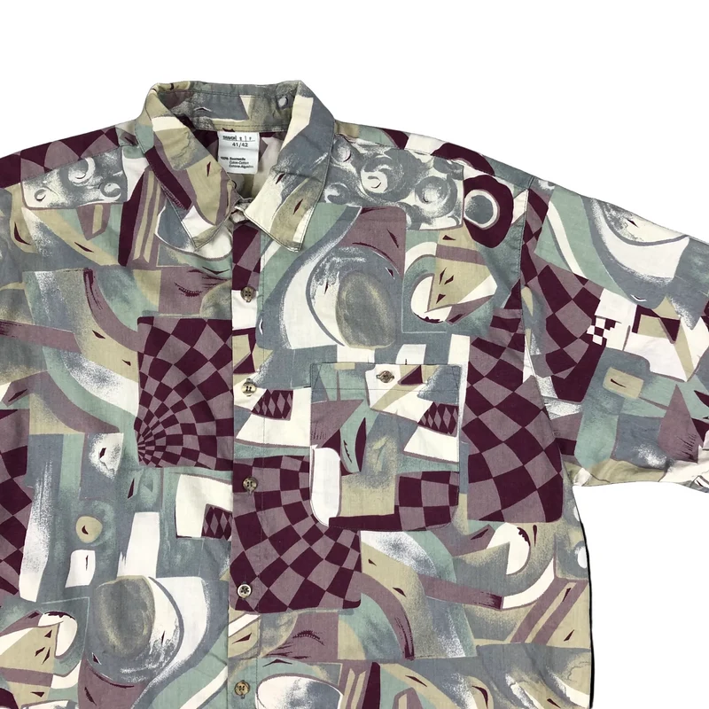 Vintage 80s Crazy Pattern print Red, Grey, and White Short Sleeve Shirt L
