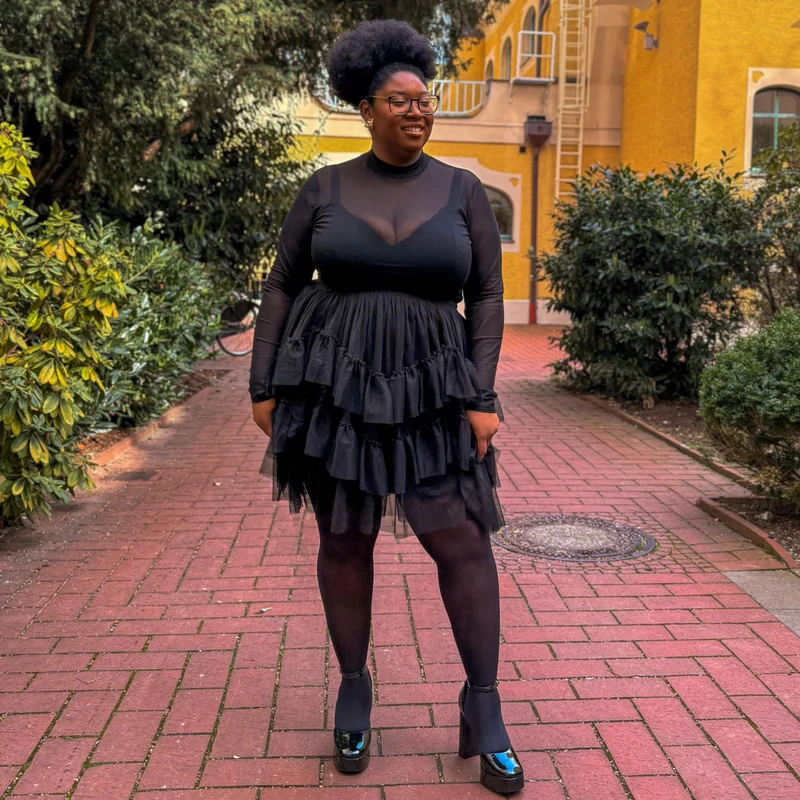 Mesh Skirt - Black