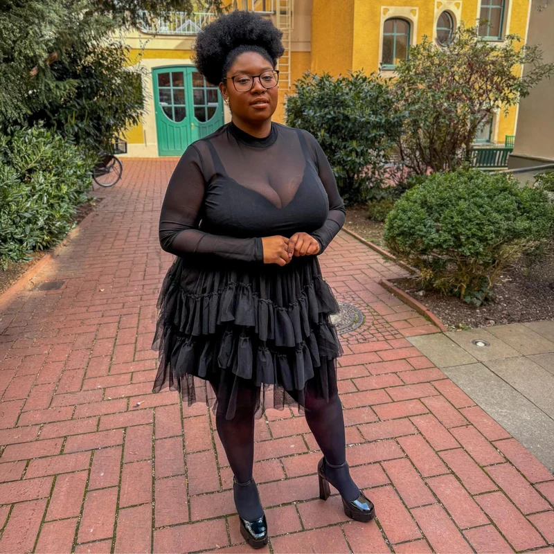 Mesh Skirt - Black