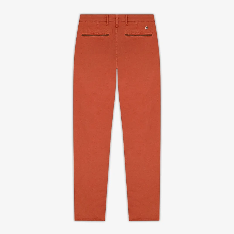 Chino 702 coupe droite courge