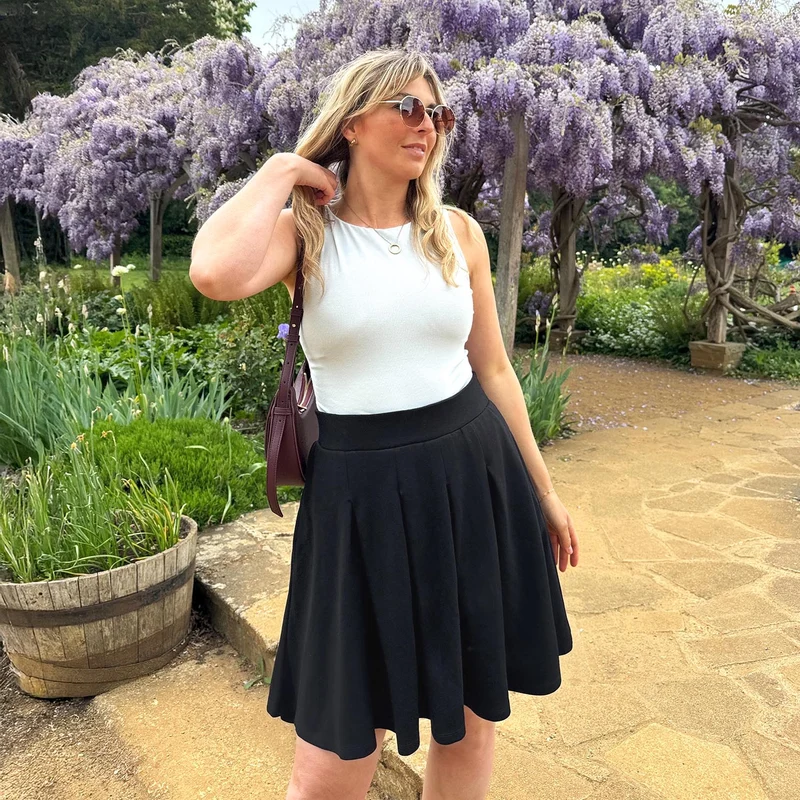 Petal Pleated Skort - Black