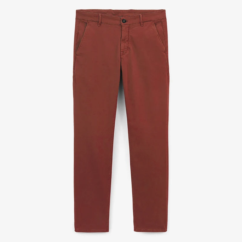 Chino 702 en coton coupe confort rouge rouille