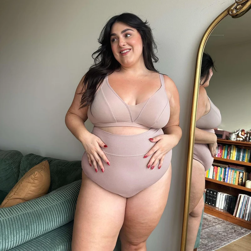 Organic Cotton Super High Waist Knickers - Milk Bottle