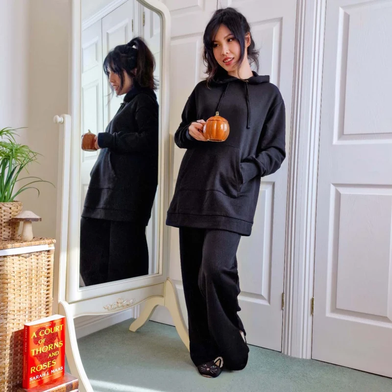 Organic Cotton Wide Leg Joggers - Black