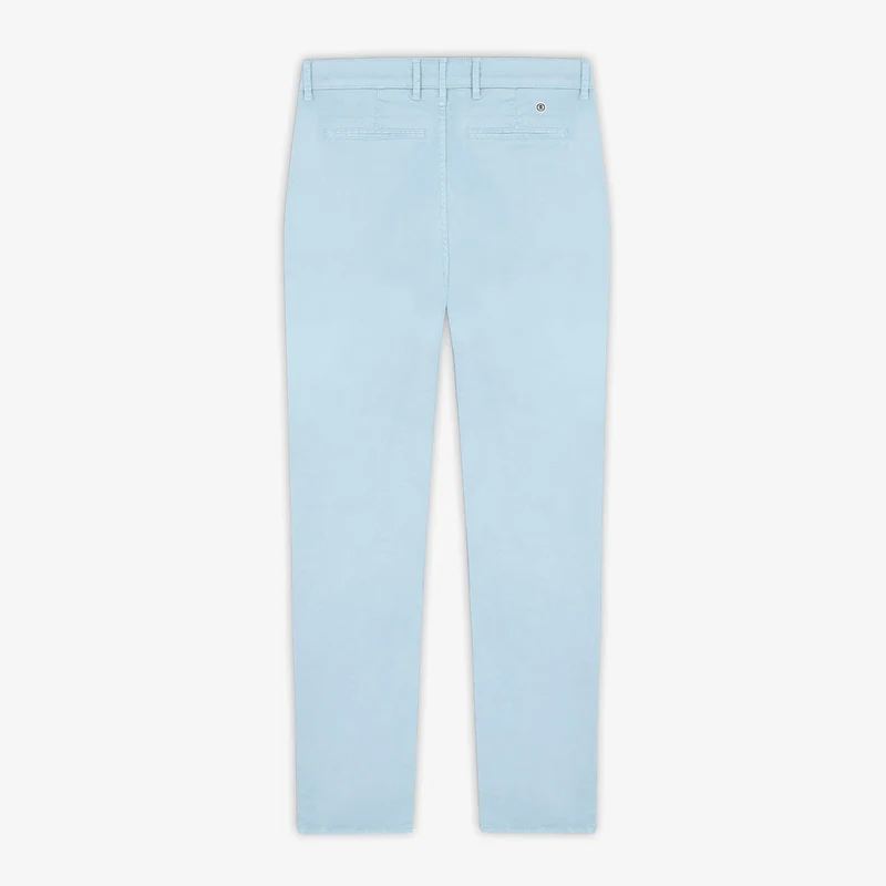 Chino 702 coupe droite confort bleu ciel