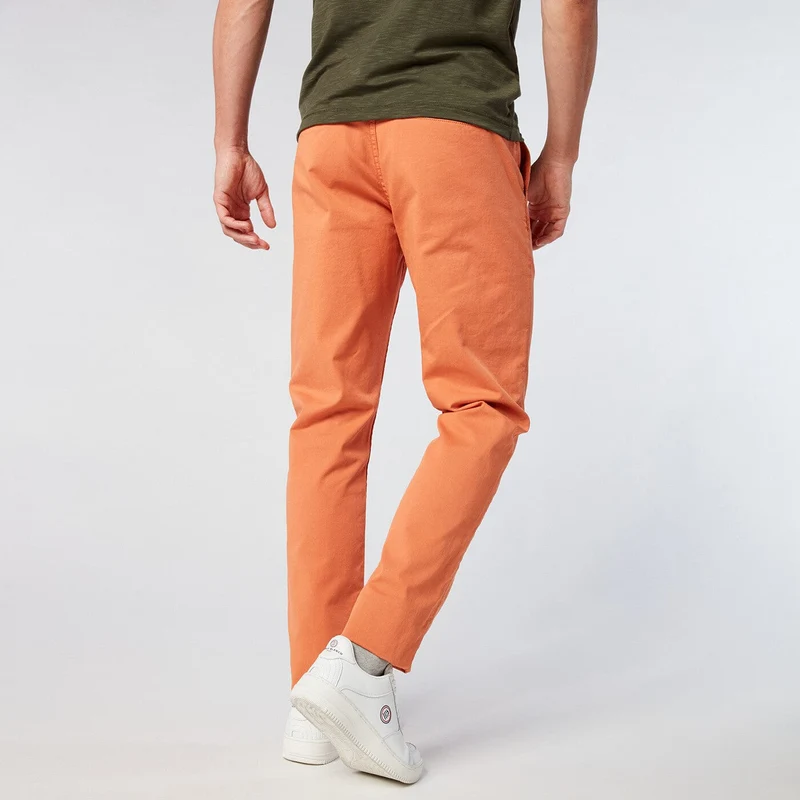 Chino 702 orange coupe droite confort fit orange abricot