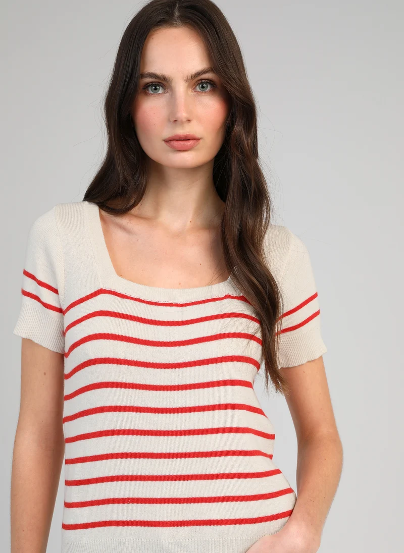 PULL VARINE rouge