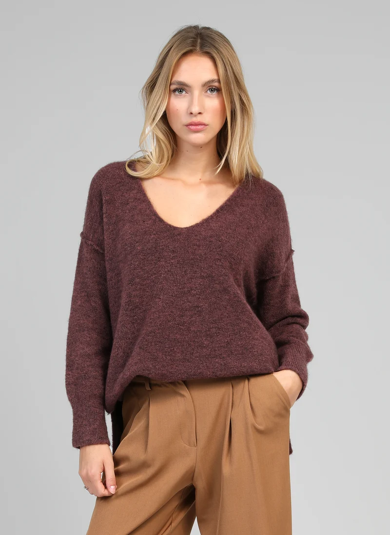 PULL LIVYA figue