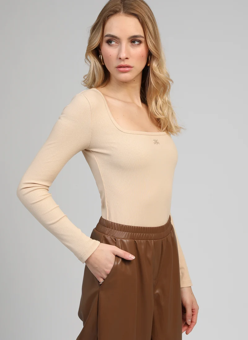 T-SHIRT AKCELY nude