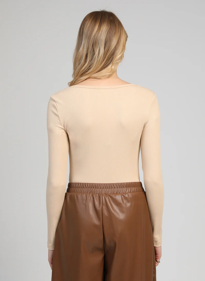 T-SHIRT AKCELY nude