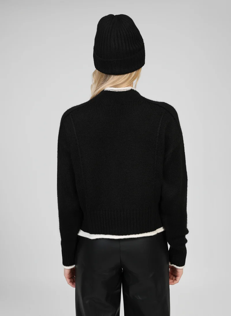 PULL LAZARIO noir