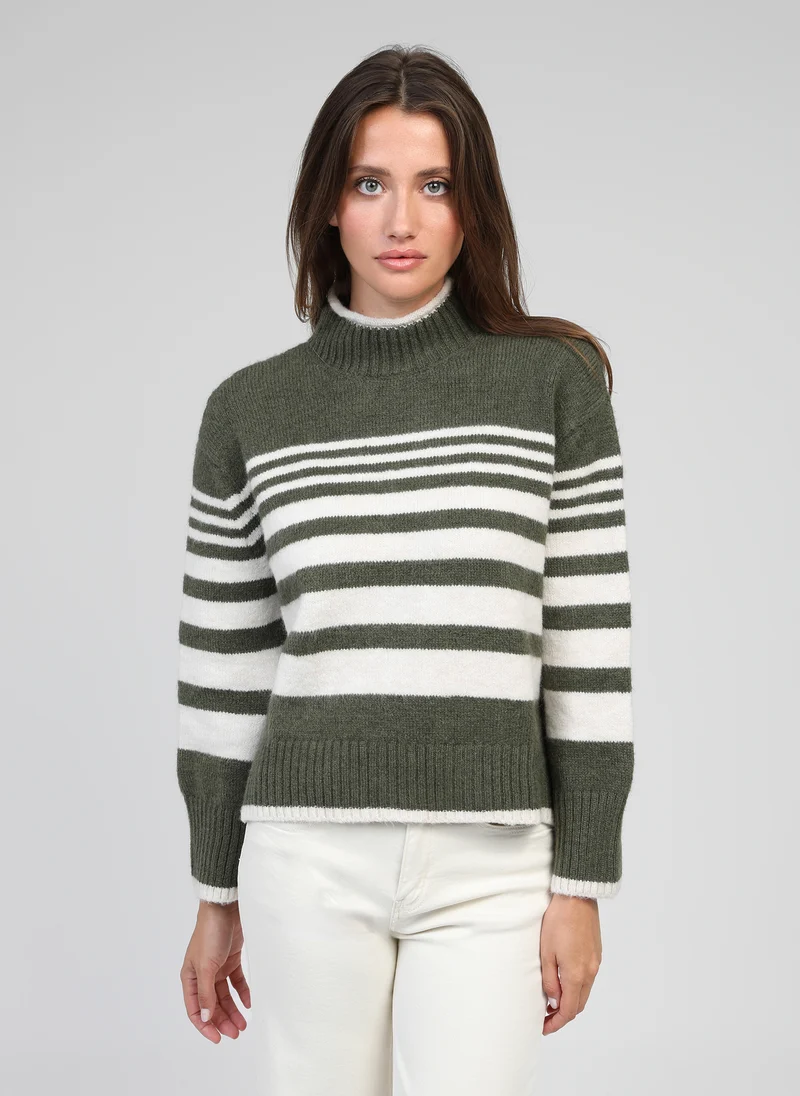 PULL LERONI kaki
