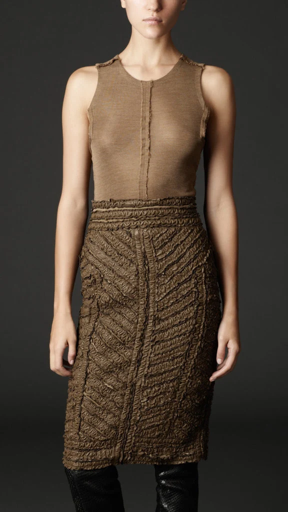 Fine Knit Raw Seams Panel Silk Vest