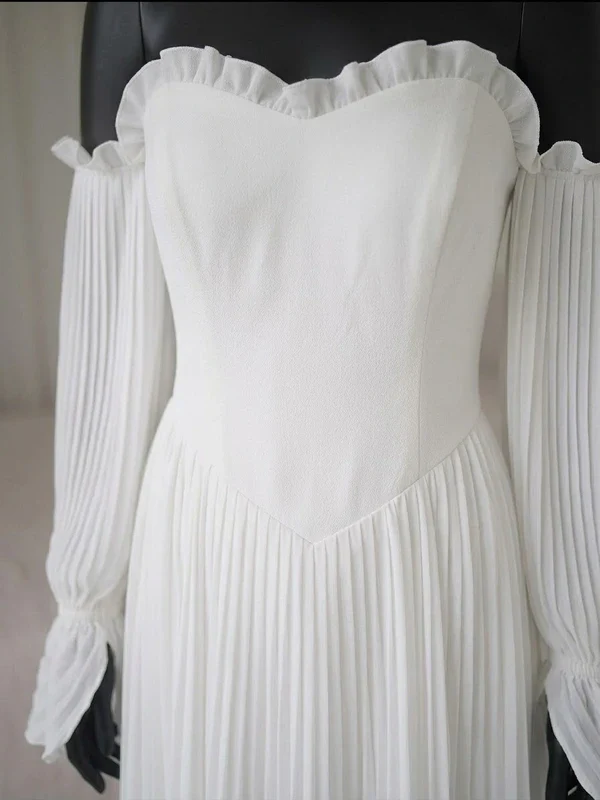 Robe de mariée romantique - Décolleté cœur & manches plissées amovibles