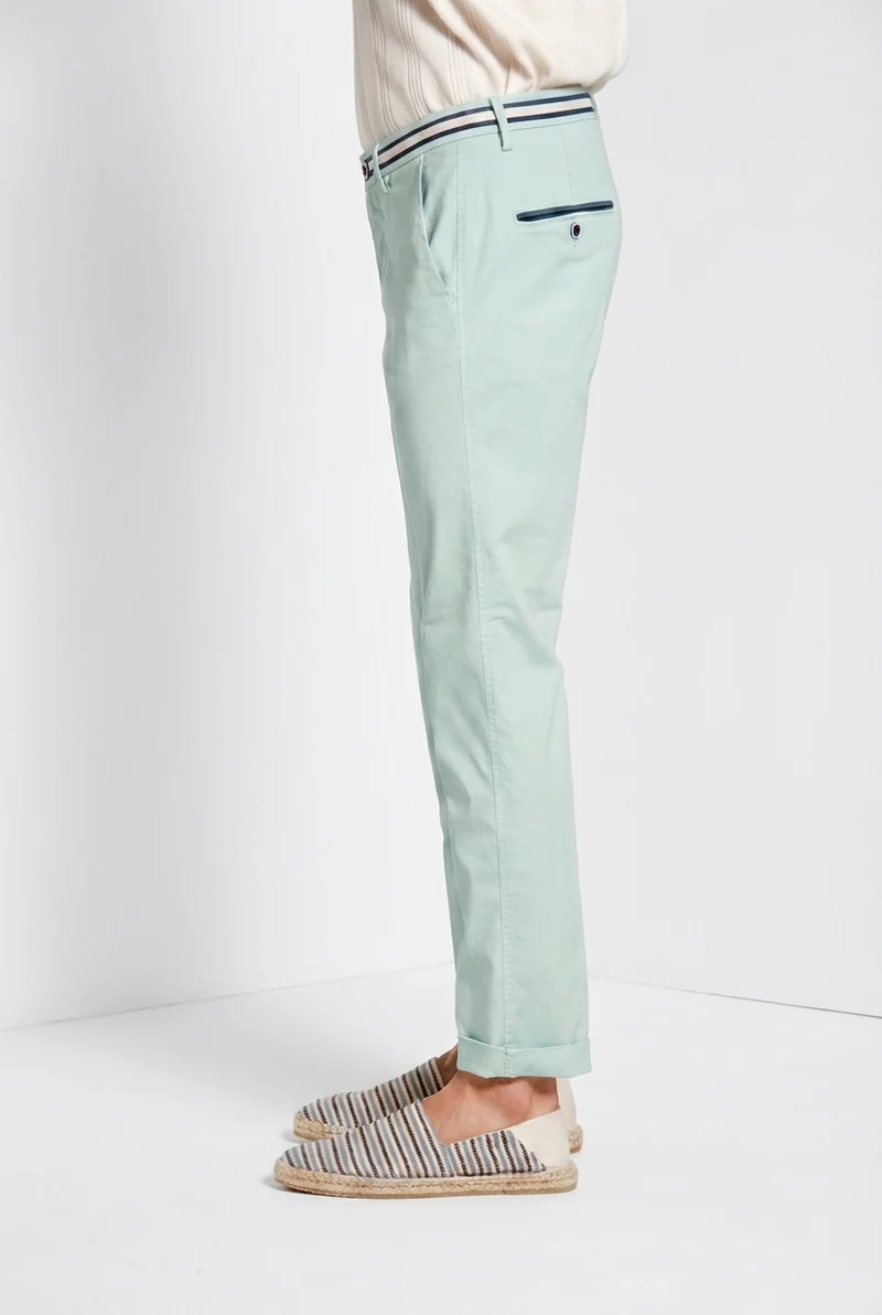 Torino Summer pantalon chino homme en twill de coton et lyocell slim fit