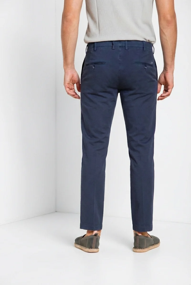 New York pantalon chino homme en gabardine stretch regular fit ①