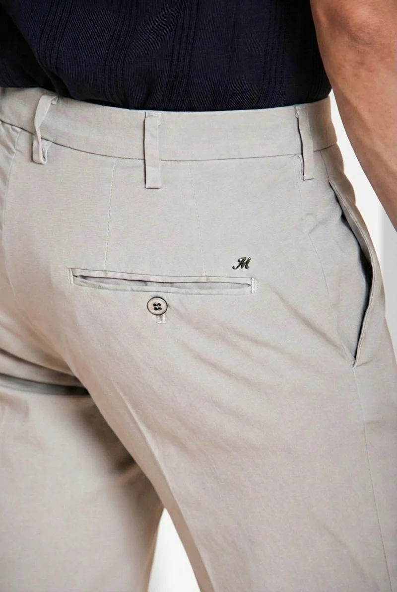 New York pantalon chino homme en gabardine stretch regular fit ①