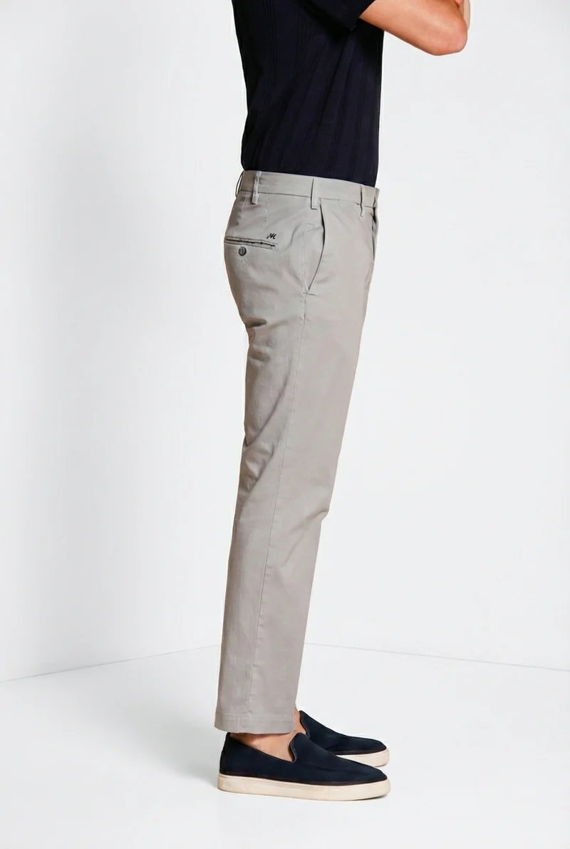 New York pantalon chino homme en gabardine stretch regular fit ①