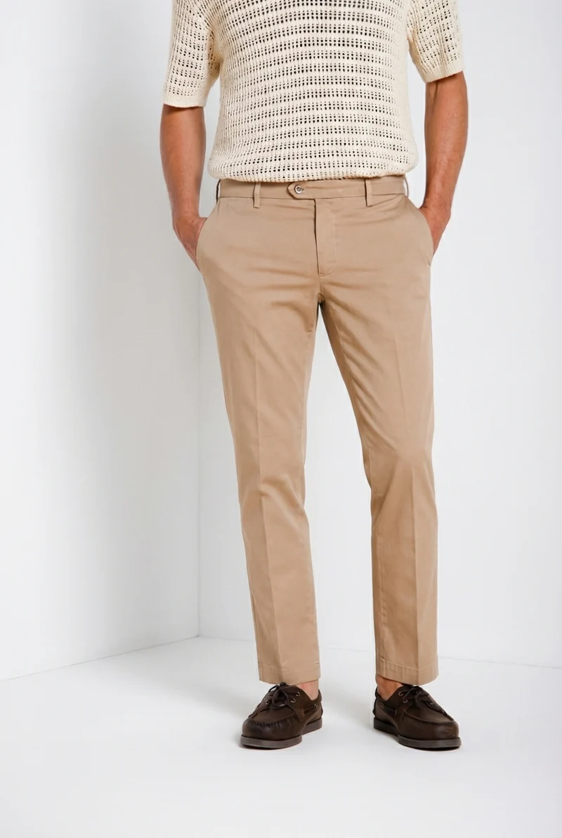 New York pantalon chino homme en gabardine stretch regular fit ①
