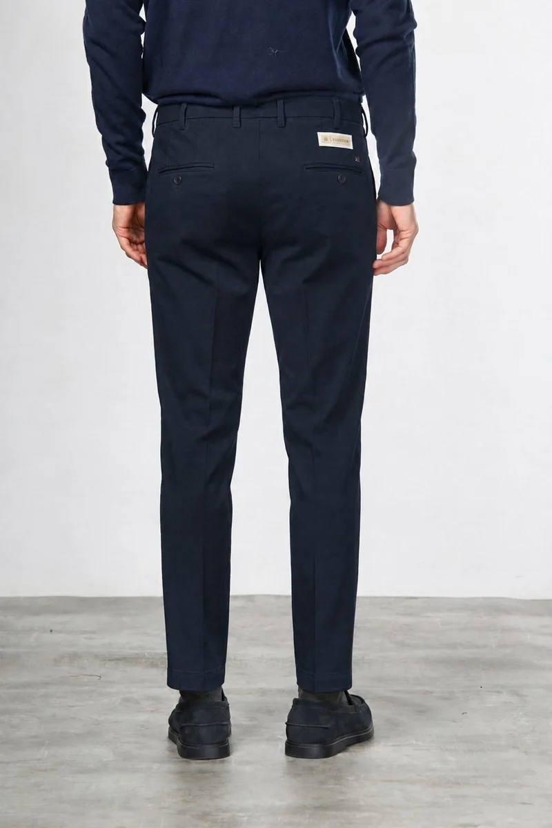 Paris pantalon chino homme en tricotine de coton tapered fit