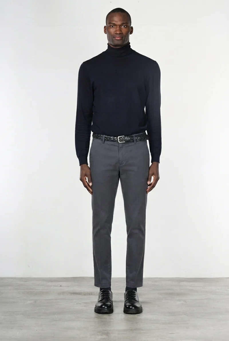 Milano pantalon chino homme en gabardine stretch extra slim fit ①