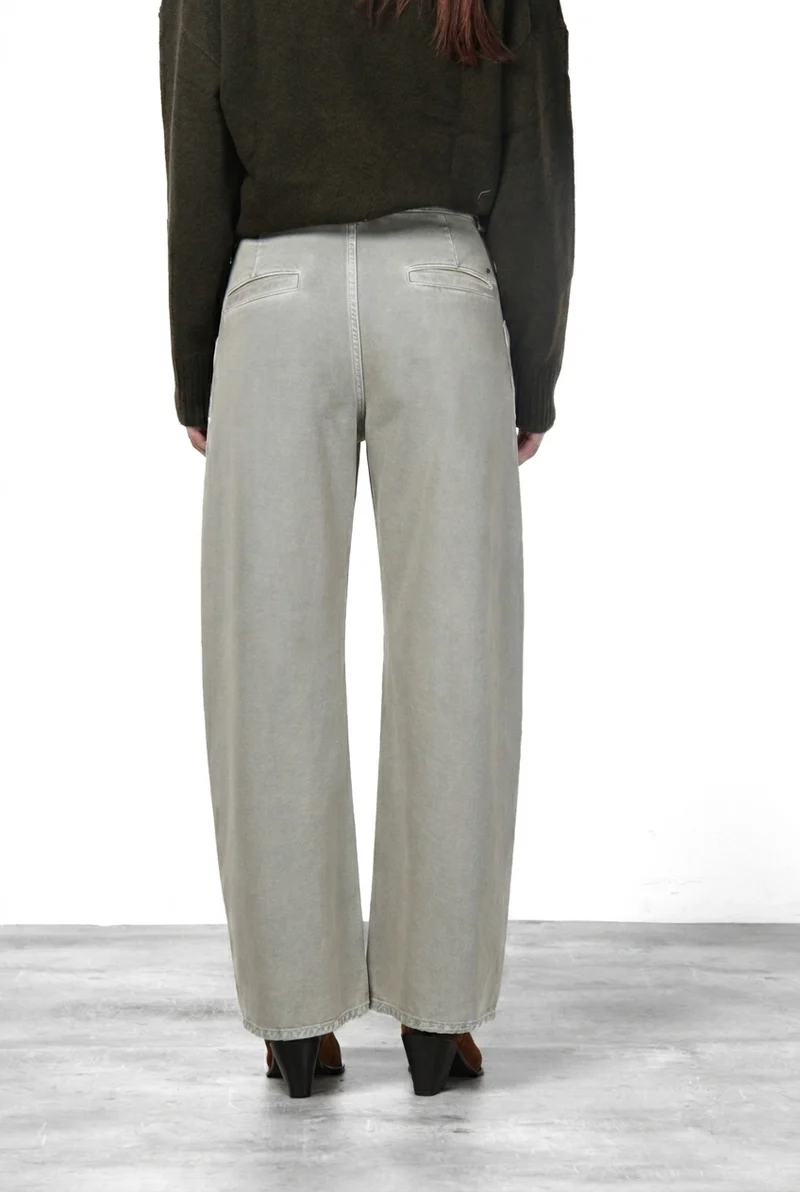 Venice pantalon chino femme en twill balloon fit ①