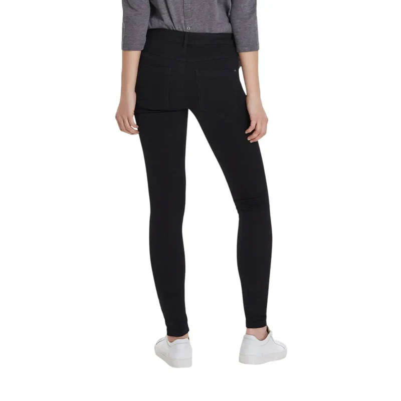 Jeans noirs pour femmes pour l'automne et l'hiver