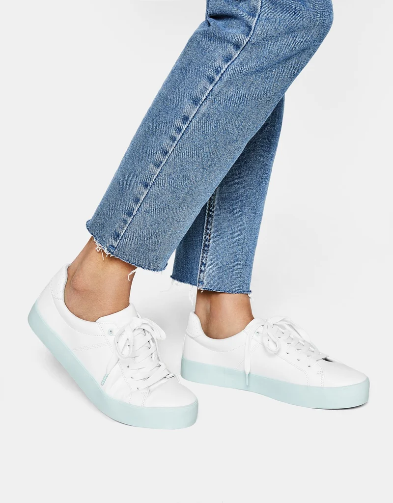 Lace-up trainers with heel detail