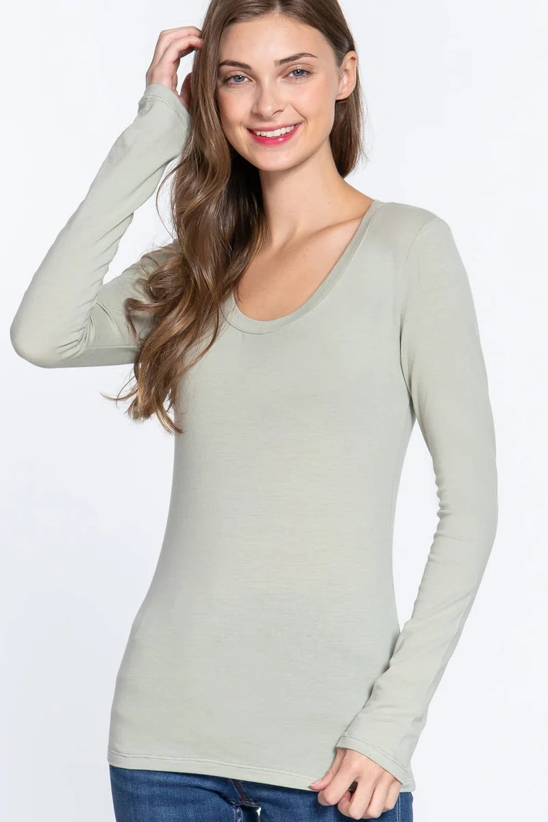 Long Sleeve Scoop Neck Top