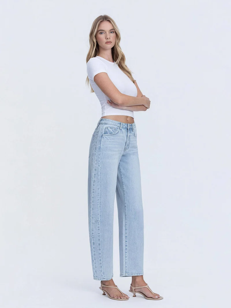 HIGH RISE LIGHT WASH SEAM DETAIL CROP BARREL JEANS