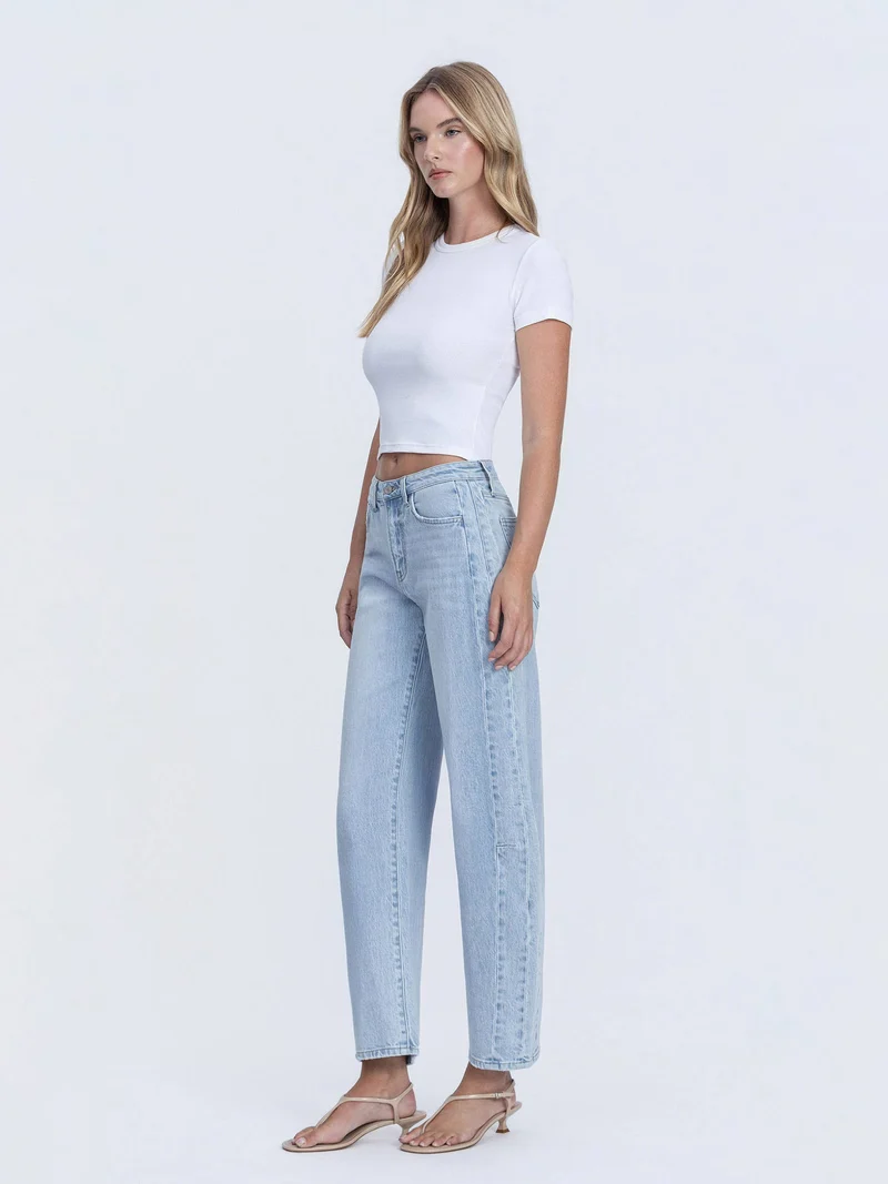HIGH RISE LIGHT WASH SEAM DETAIL CROP BARREL JEANS