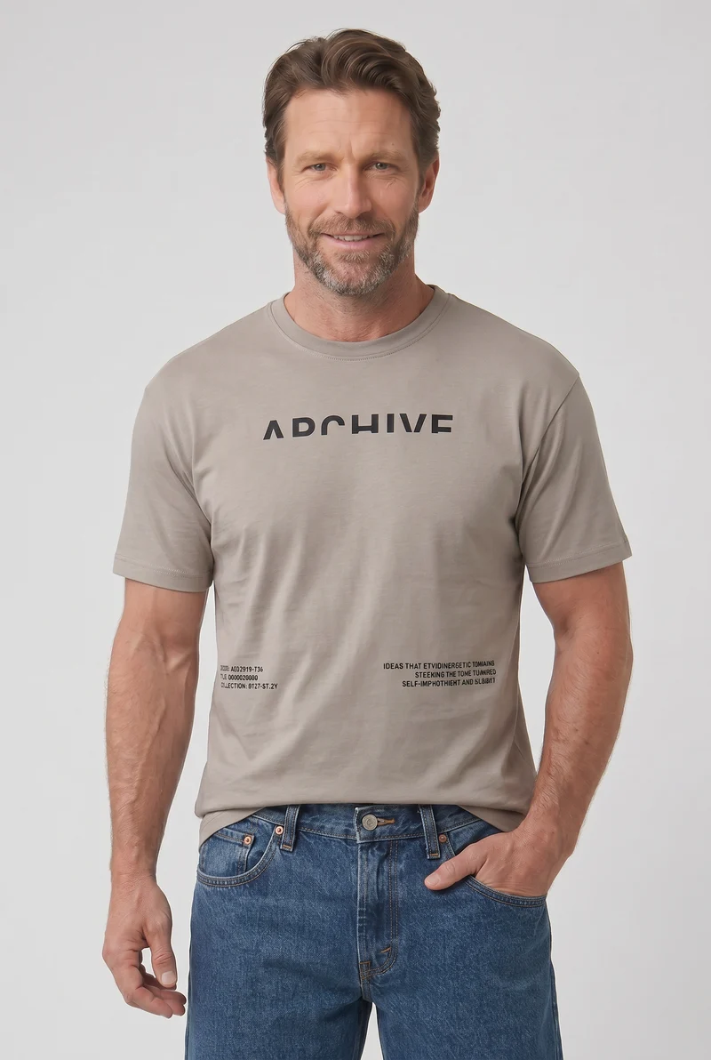 Le t-shirt ARCHIVE coupe classique