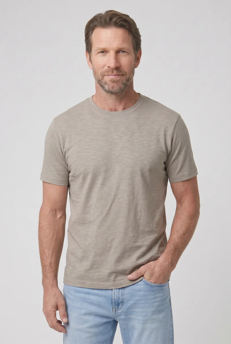Le t-shirt uni à coupe relaxe