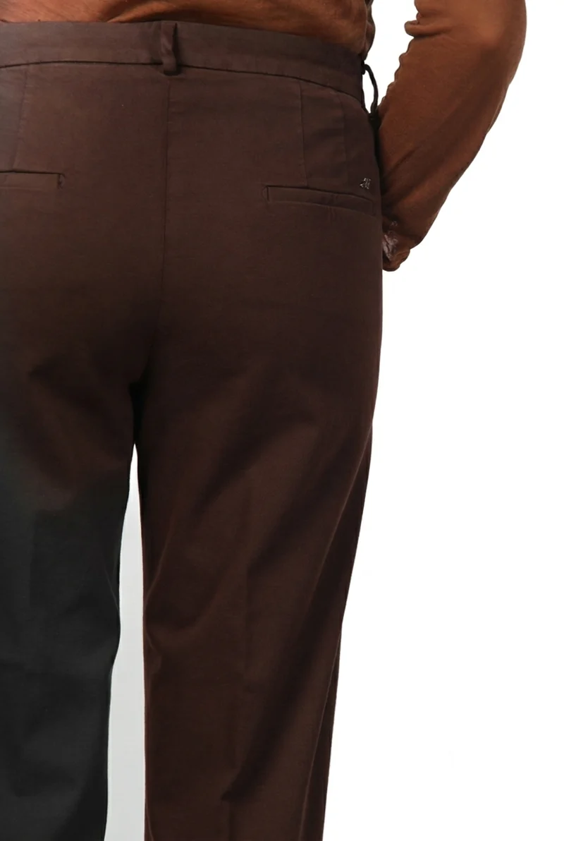 New York Carrot pantalon chino femme en gabardine de coton et laine carrot fit ①
