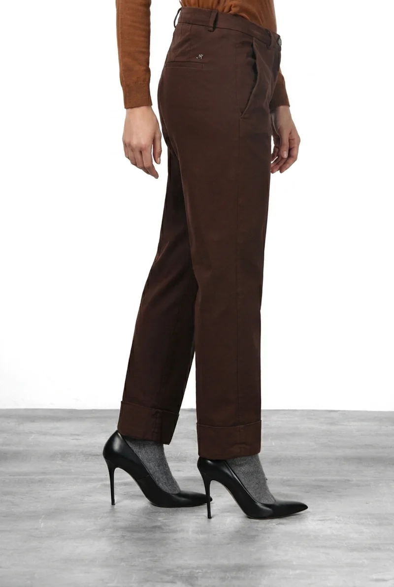 New York Carrot pantalon chino femme en gabardine de coton et laine carrot fit ①