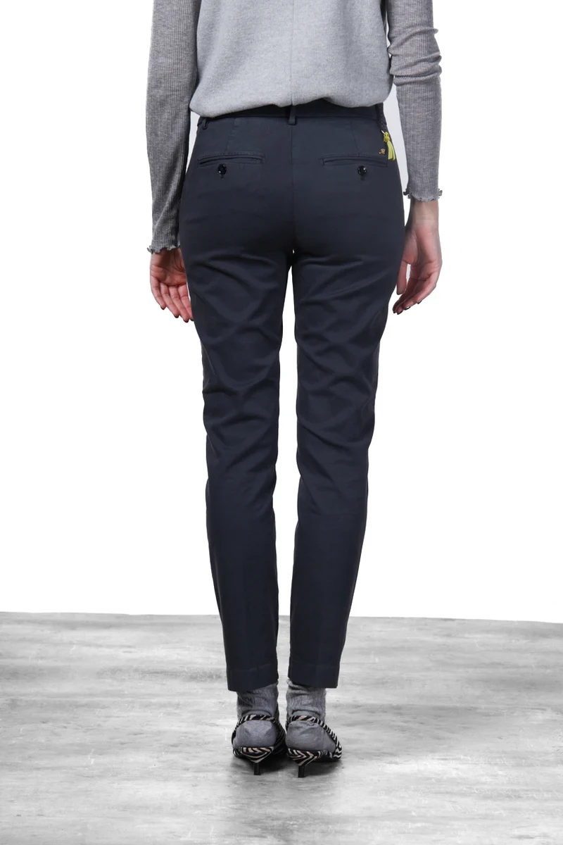 New York Slim pantalon chino femme en satin slim fit ①