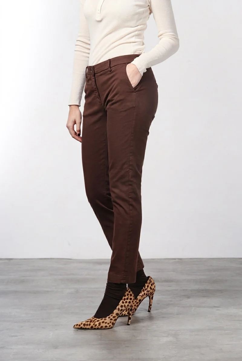 New York Slim pantalon chino femme en satin slim fit ①