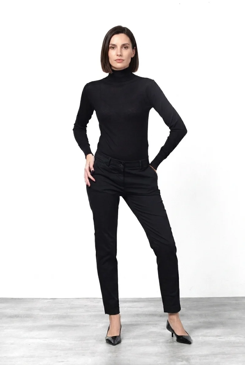 New York Slim pantalon chino femme en satin slim fit ①