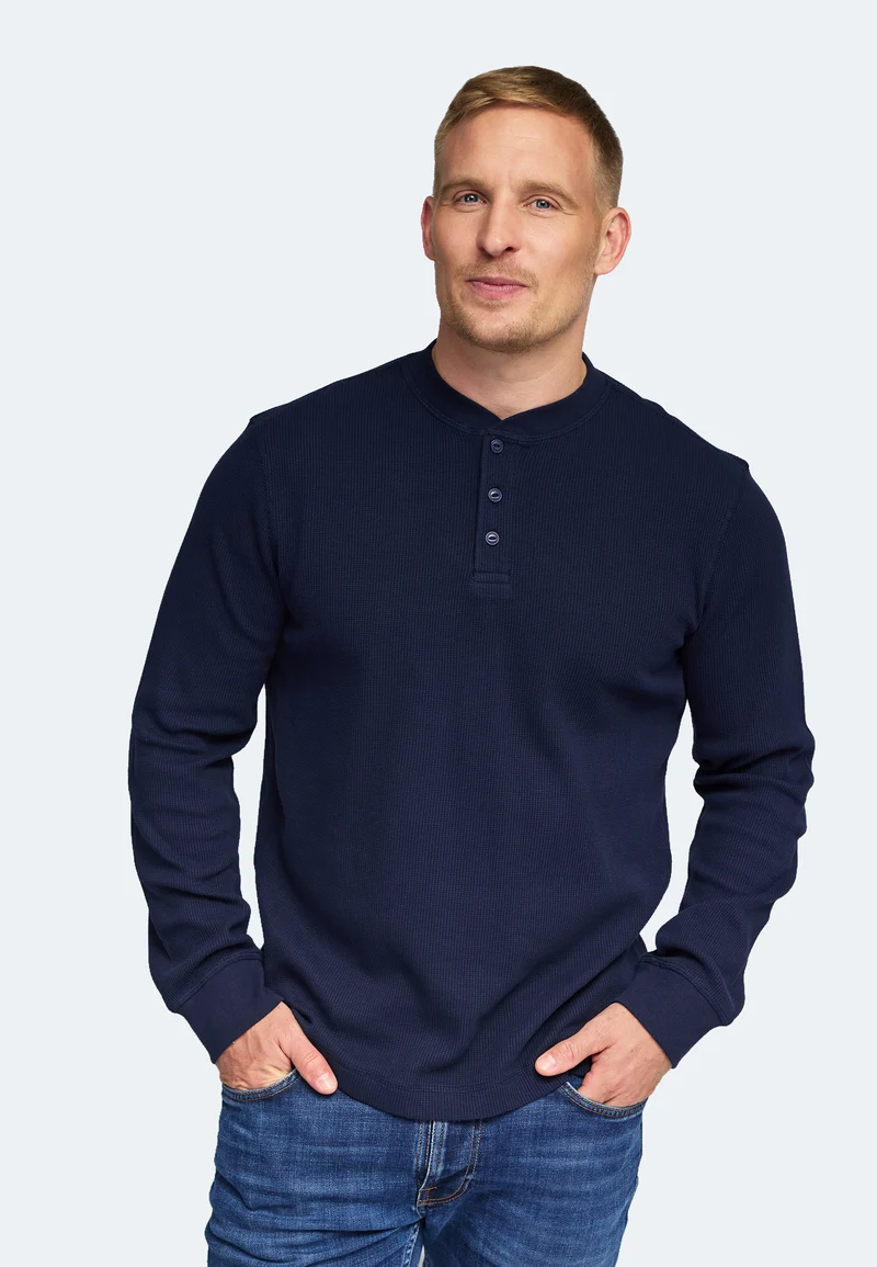 1025 Sébastien – Longsleeve Waffle Henley Shirt Herren