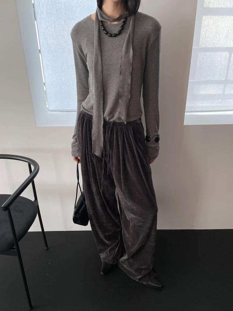 Lucysalon Velvet Wide-Leg Pants