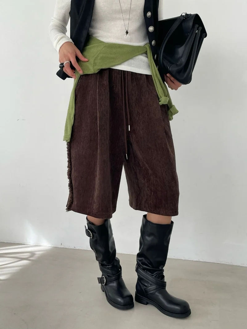 Wade Tassel Trim Bermuda Pants