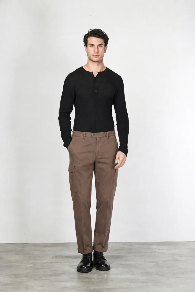 Chile pantalon cargo homme en gabardine carrot fit