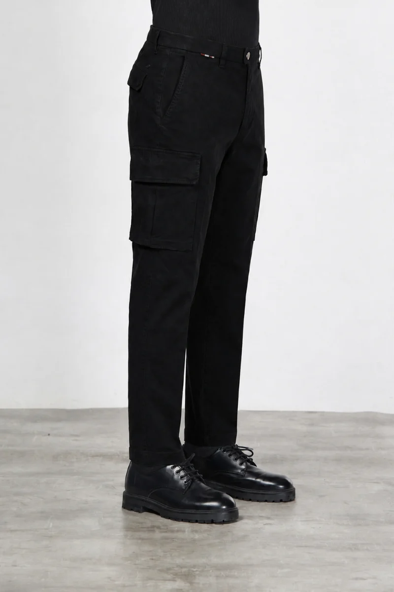 Chile pantalon cargo homme en gabardine carrot fit