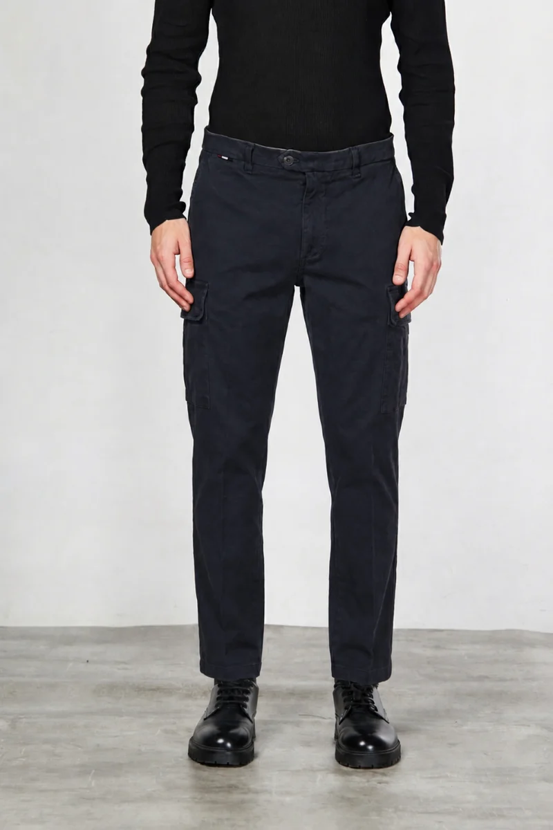 Chile pantalon cargo homme en gabardine carrot fit